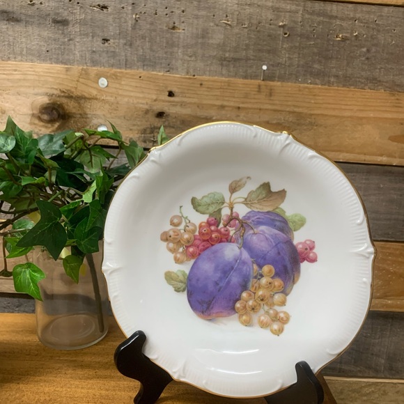 Set of Two Bavaria Schumann Arzberg Fruit Nuts Snack Plate Golden Crown E&R Germ - Picture 2 of 10